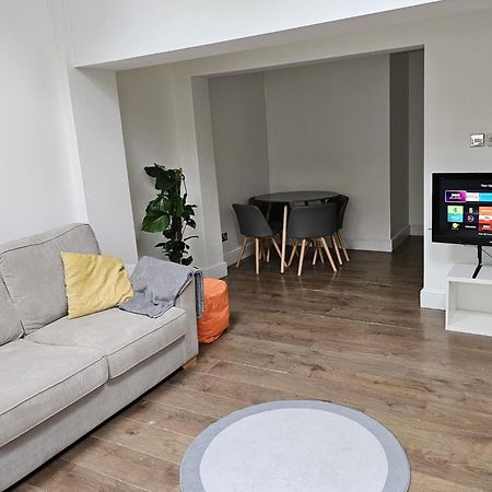 Beautiful Garden Flat Near Central London Bagian luar foto