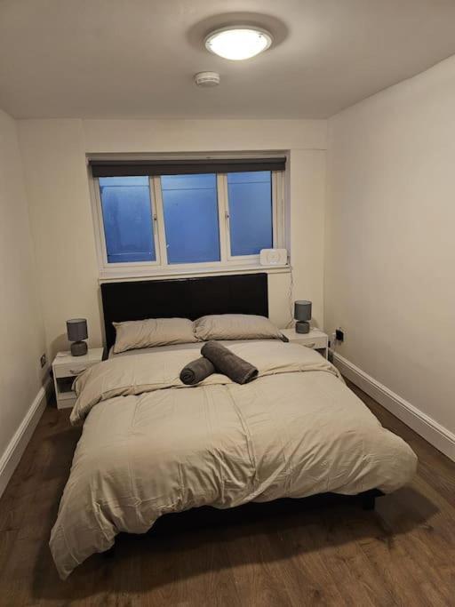 Beautiful Garden Flat Near Central London Bagian luar foto